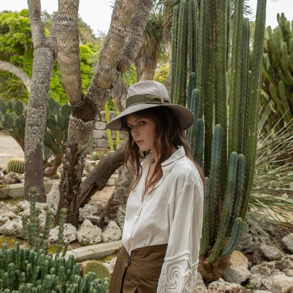 Cappello Panama Pasadores a Tesa Larga