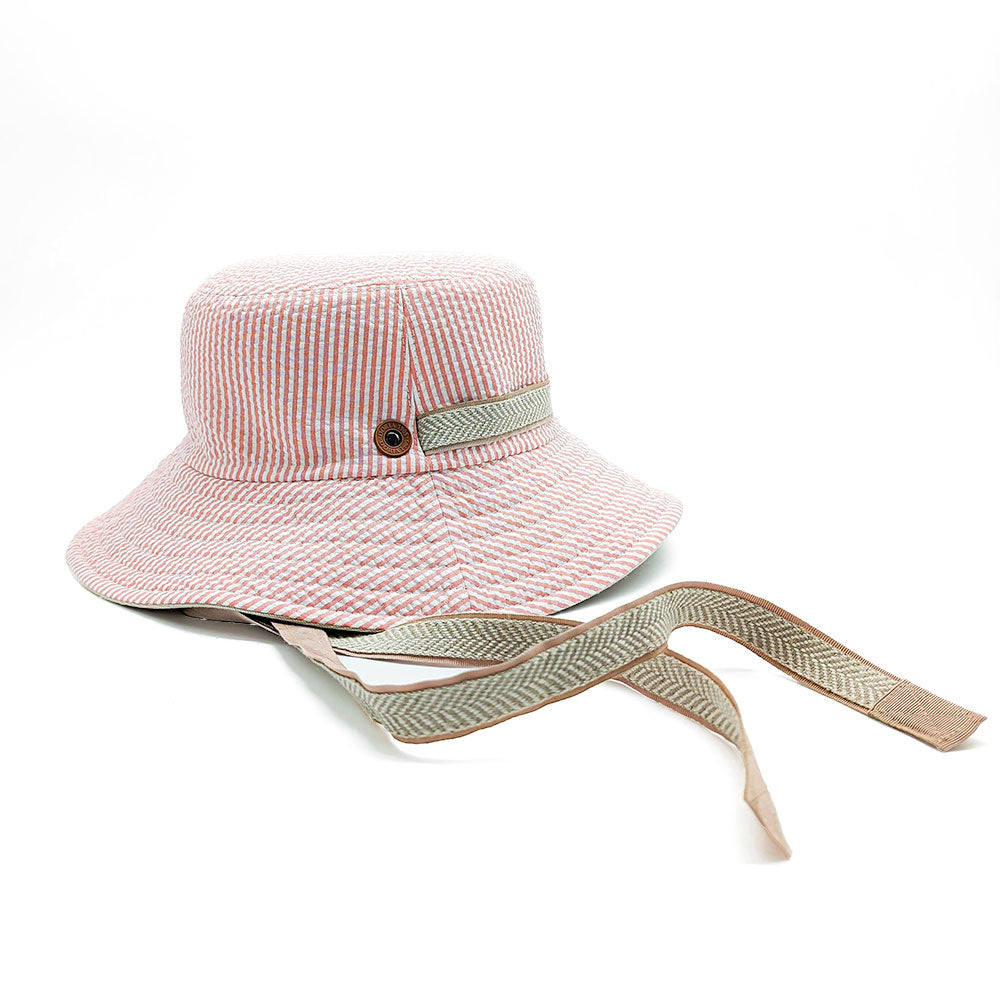 Reversible Safari Bucket with Lanyard