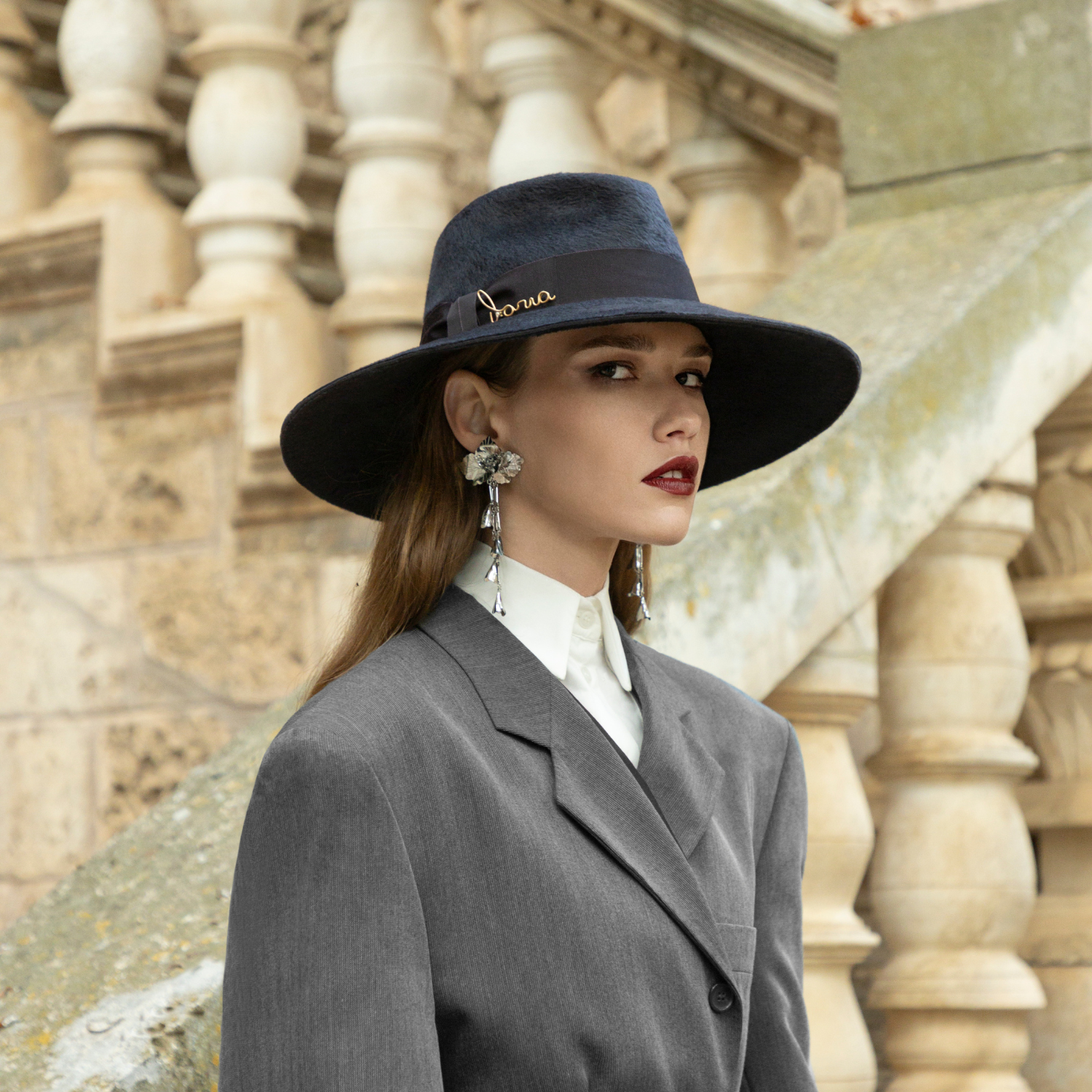 Special Velour Lapin Felt Wide-Brimmed Hat