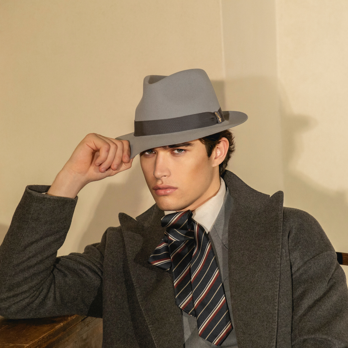 Cappello Drop in Feltro di Lapin Rasato