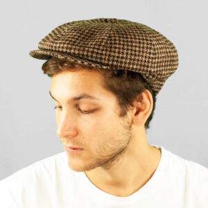 Irish Houndstooth Cap in Brown and Bordeaux Fabric