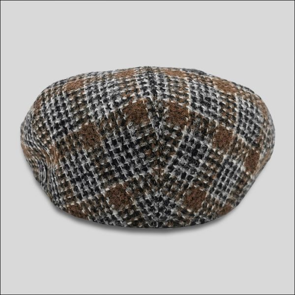 Scottish fabric hat model Felix