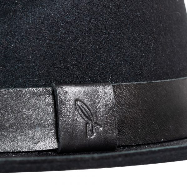 Doria 1905 Leather Belt Detail